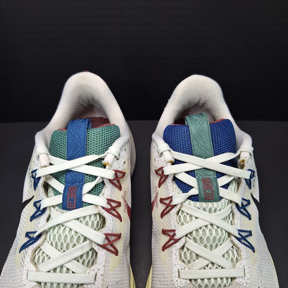 Nike Pegasus Trail 5 Womens 9.5 White Court Blue Cedar DV3865-100 Trail Shoes - Picture 7 of 16